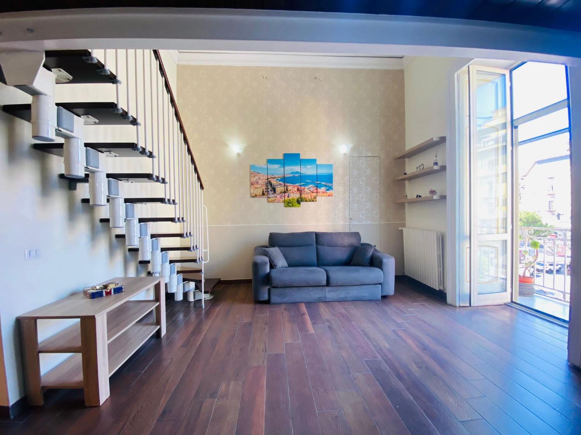 Holiday Home Napoli Station Bagian luar foto