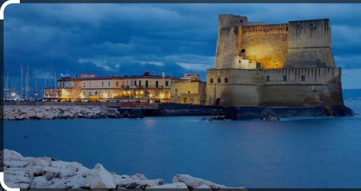 Holiday Home Napoli Station Bagian luar foto